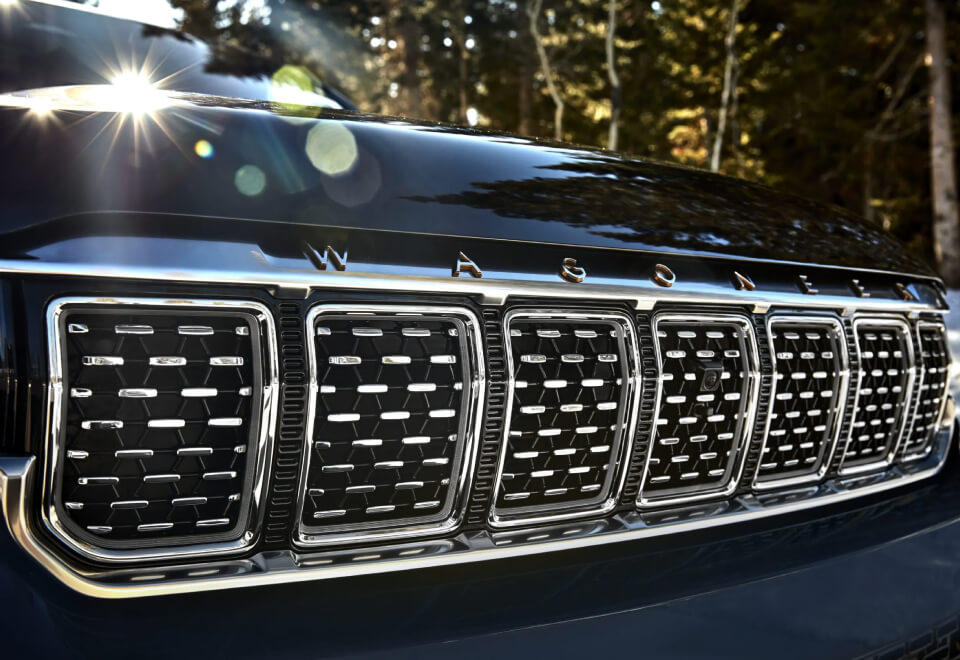 Jeep Grand Wagoneer