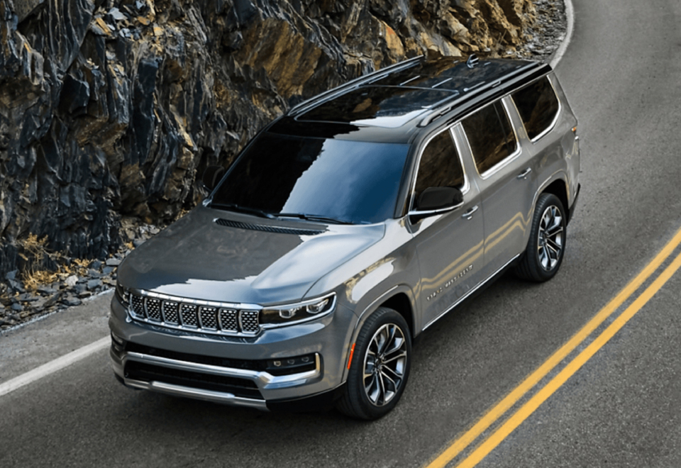 Jeep Grand Wagoneer 2023